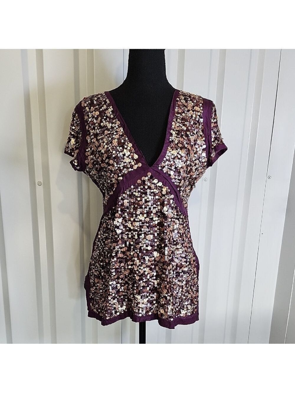 Antik Batik Women's 100% Silk Purple Gold Sequin Blouse Size Medium